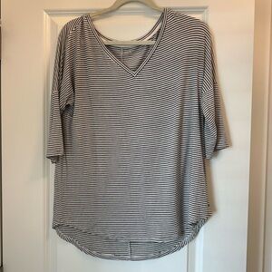 American eagle jegging shirt